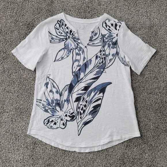 Chicos Short Sleeve Lightweight Top White Floral Size 1 Approx Medium - Picture 4 of 9